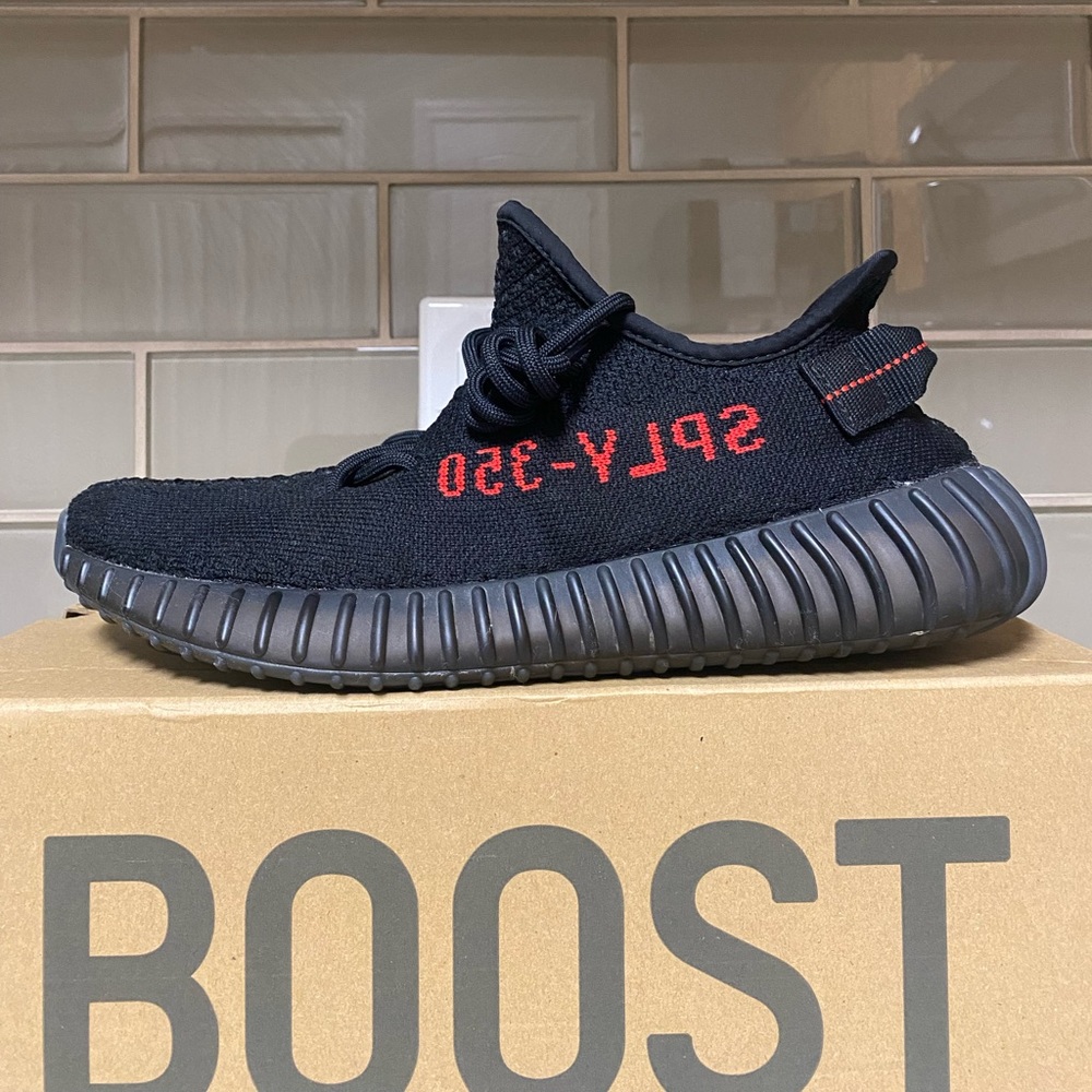 Yeezy Boost 350 V2 Bred